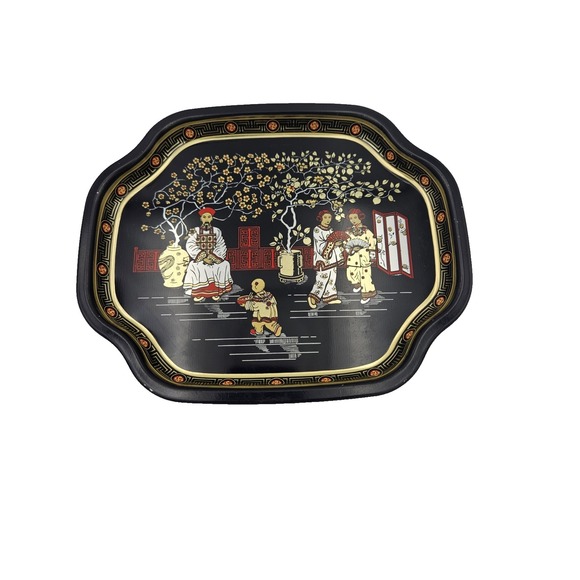 Vintage Elite Trays England Black Lacquered Tray Asian Family Scene Gold & Red - Picture 1 of 4